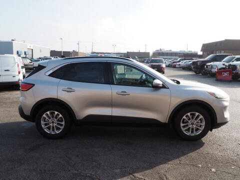 2020 Ford Escape SE