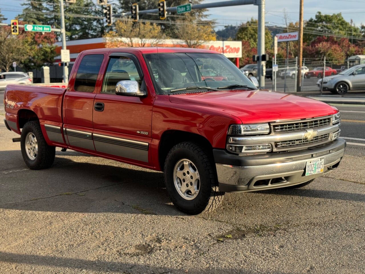 2000 Chevrolet Silverado 1500 for sale at Carz Connect LLC in Portland, OR