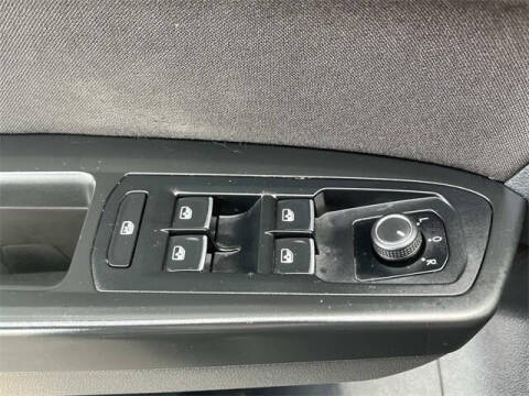 2018 Volkswagen Atlas V6 S