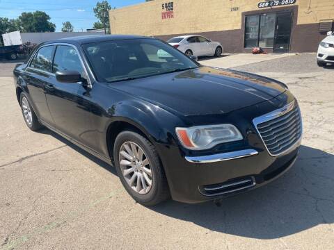 2013 Chrysler 300 for sale at City Auto Sales in Roseville MI