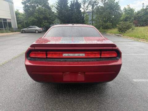 2010 Dodge Challenger SE
