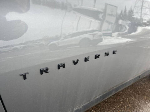 2023 Chevrolet Traverse RS