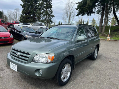 2007 Toyota Highlander for sale at King Crown Auto Sales LLC in Federal Way WA