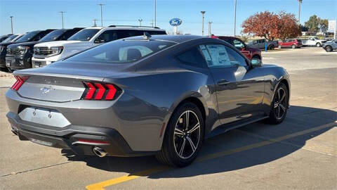 2025 Ford Mustang EcoBoost