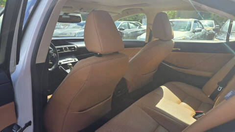 2015 Lexus IS 250