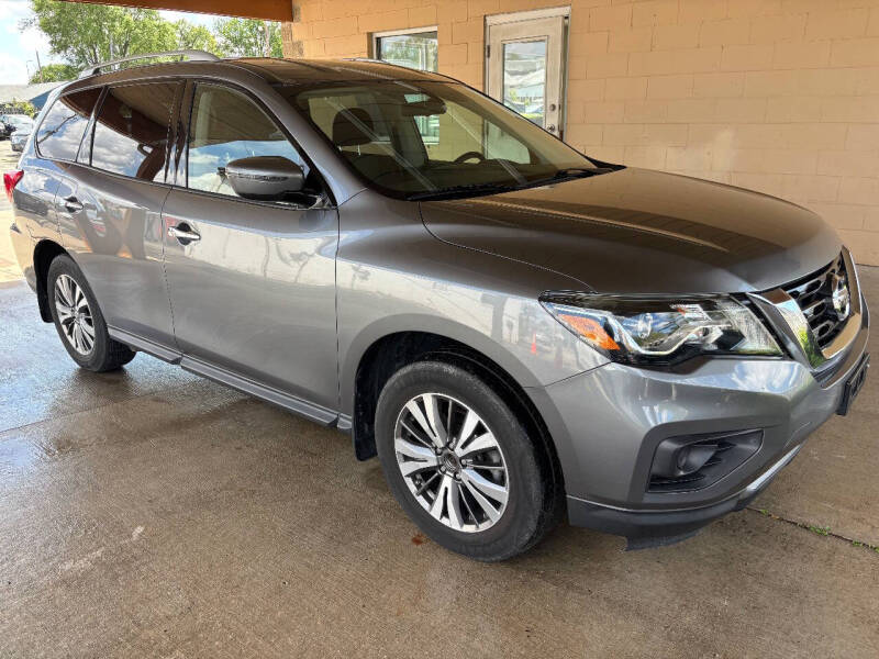 2018 Nissan Pathfinder S