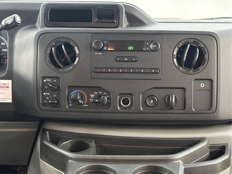 2013 Ford E-Series E-250