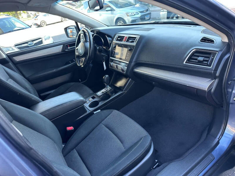 2016 Subaru Outback 2.5i Premium