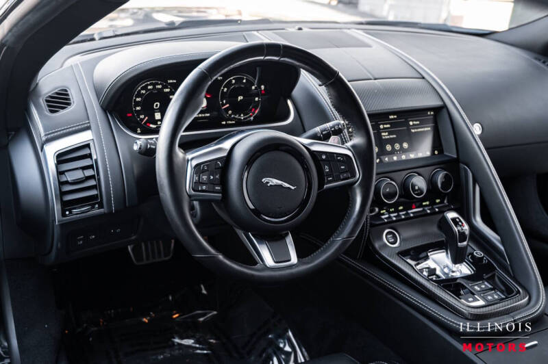 2021 Jaguar F-TYPE R-Dynamic