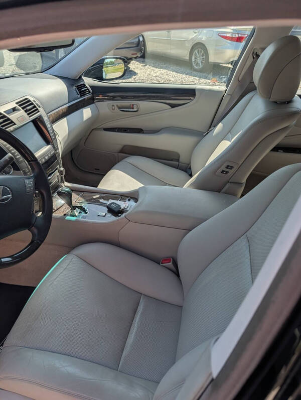 2007 Lexus LS 460