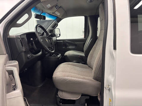 2020 Chevrolet Express LS 3500