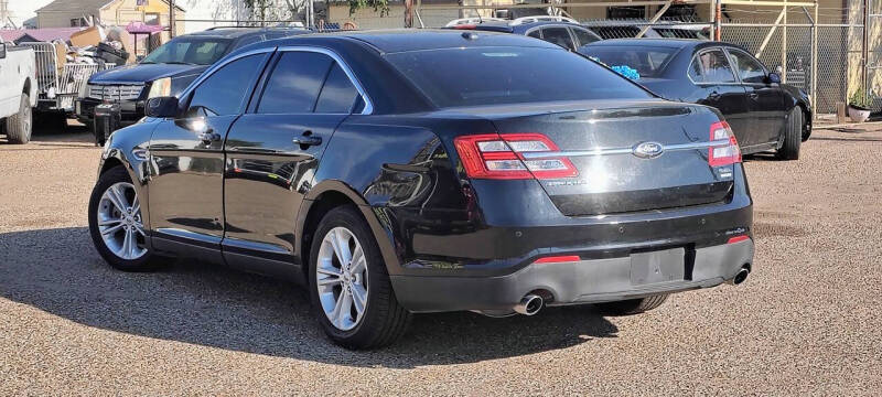 2014 Ford Taurus SEL