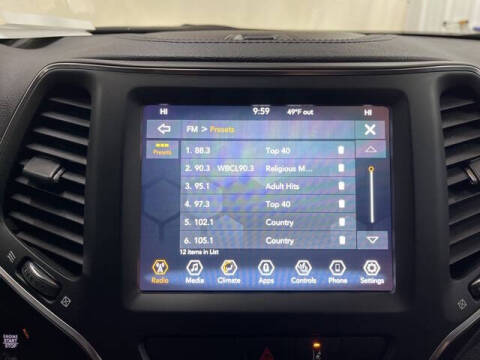 2022 Jeep Cherokee Latitude Lux