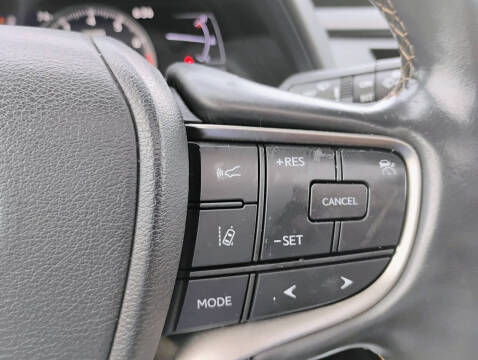2019 Lexus UX 200