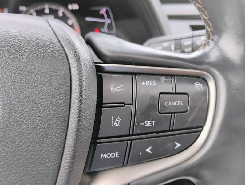 2019 Lexus UX 200