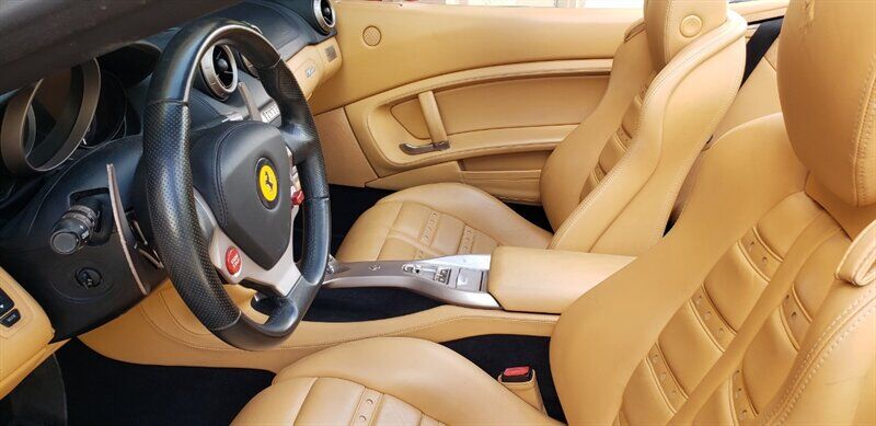 2013 Ferrari California 13