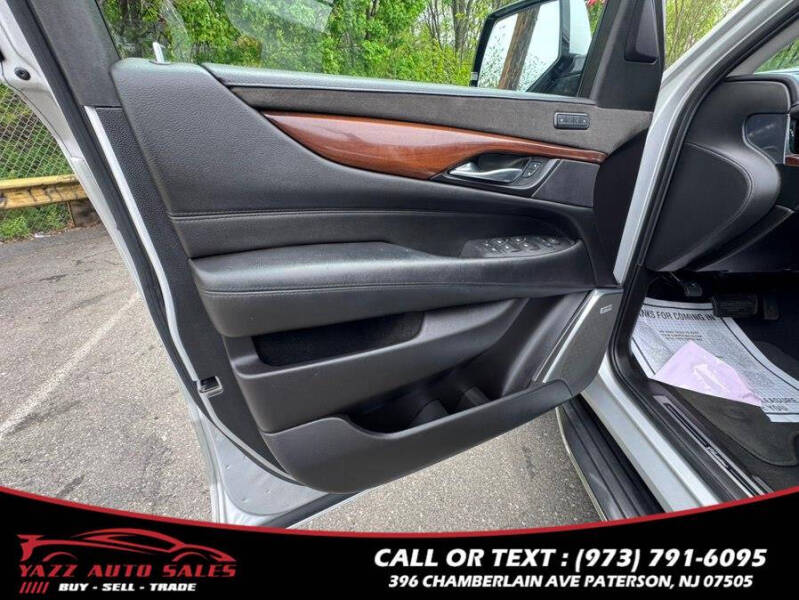 2019 Cadillac Escalade Luxury