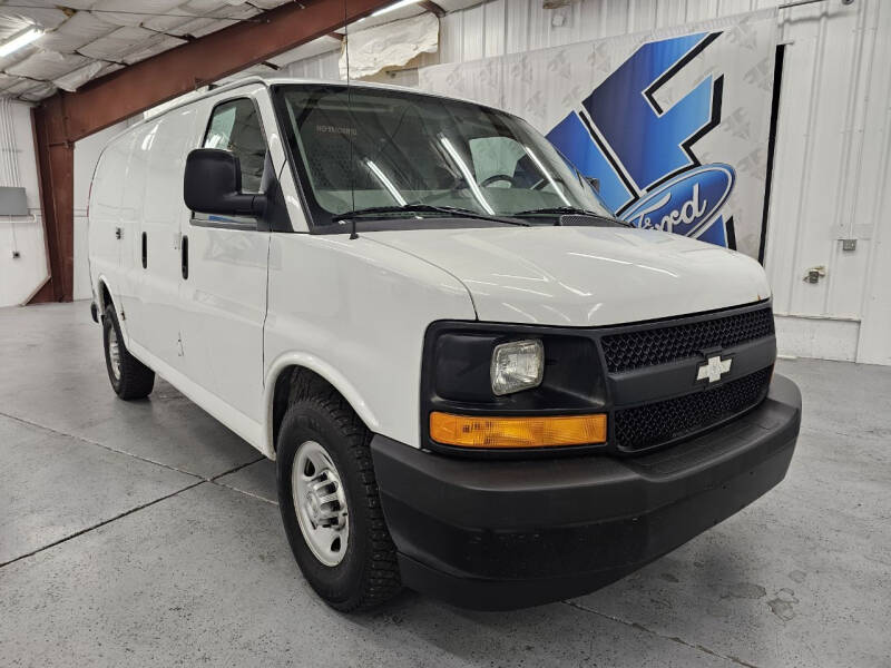 2017 Chevrolet Express 2500