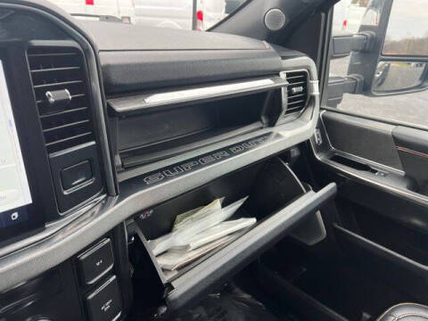 2023 Ford F-350 Super Duty Platinum