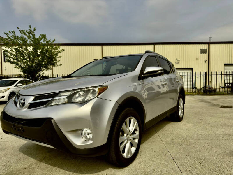 2015 Toyota RAV4 Limited's photo