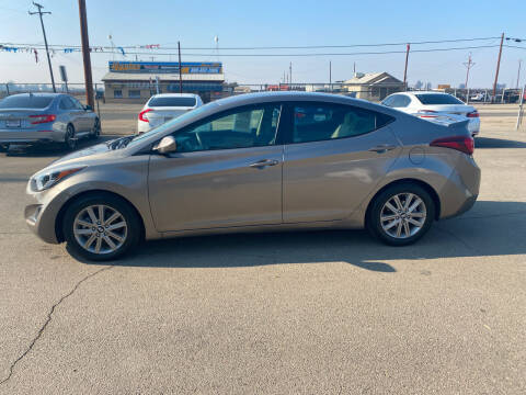 2015 Hyundai Elantra for sale at First Choice Auto Sales in Bakersfield CA