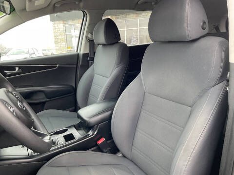 2018 Kia Sorento LX