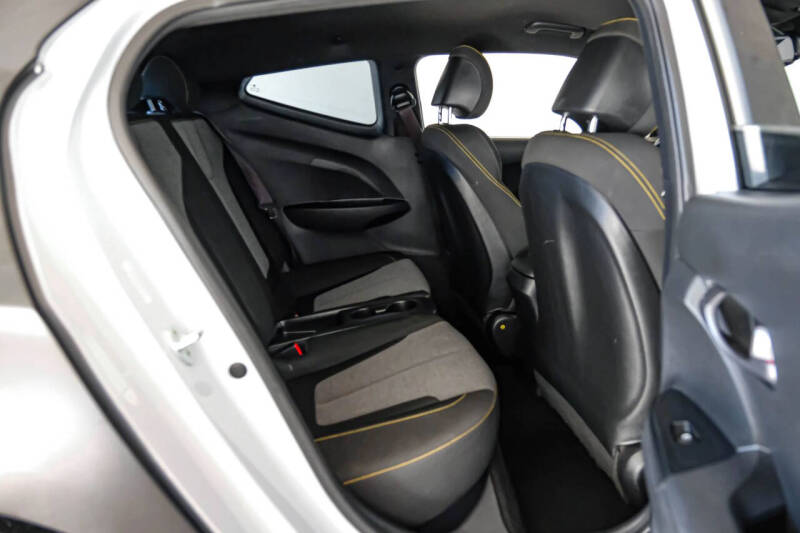 2019 Hyundai Veloster