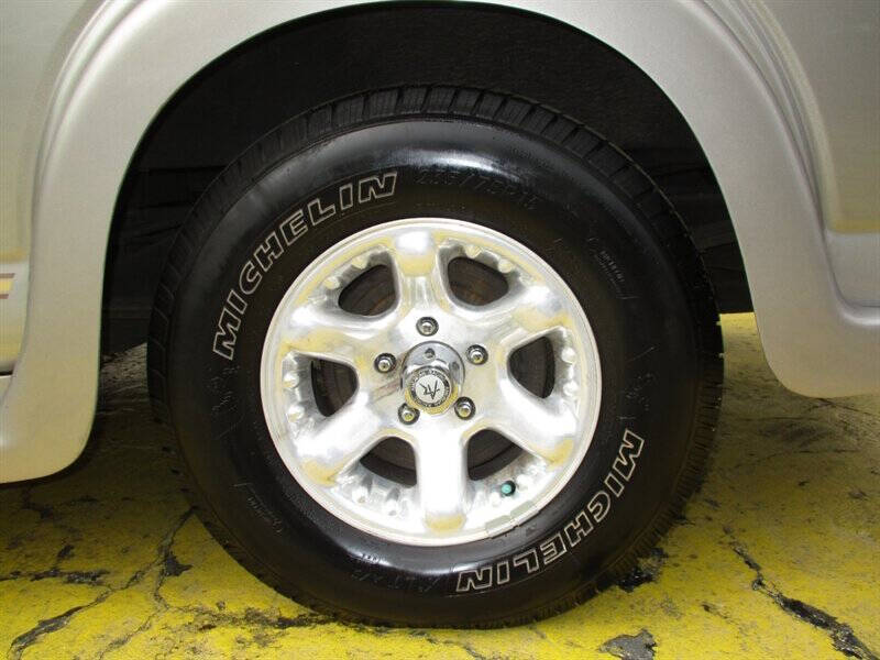 2000 Chevrolet Express 1500