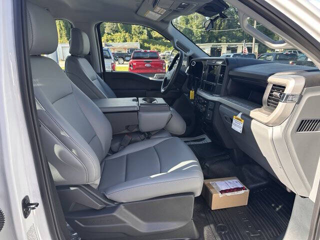 2025 Ford F-350 Super Duty XL