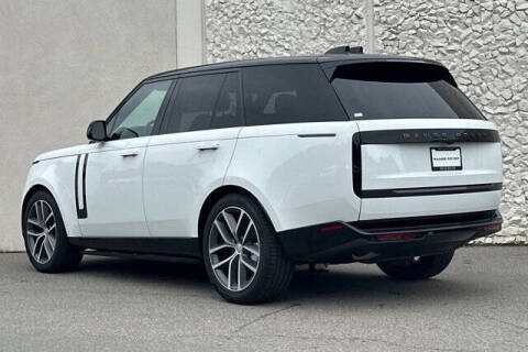 2025 Land Rover Range Rover P400 SE