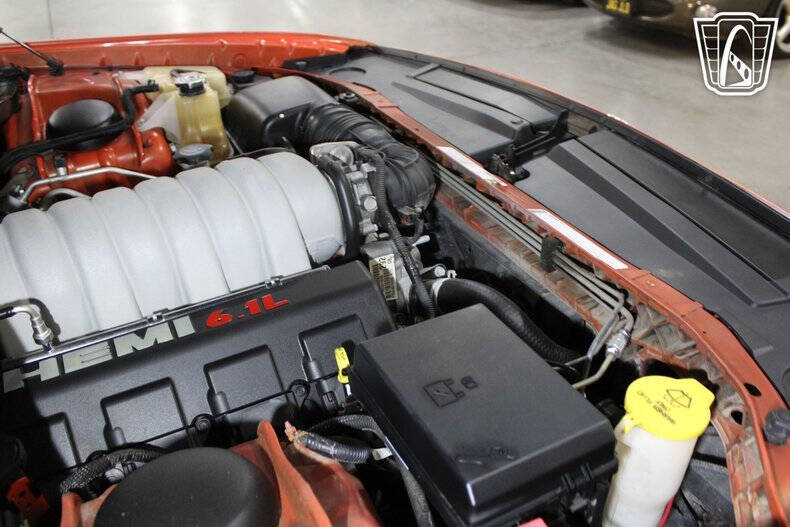 2009 Dodge Challenger SRT8