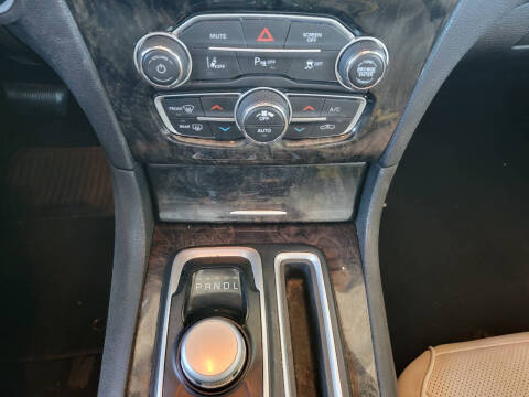 2019 Chrysler 300 Limited