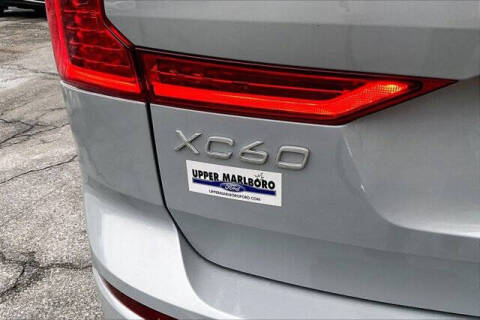 2025 Volvo XC60 B5 Plus Dark Theme