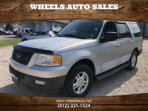 2004 Ford Expedition for sale at Wheels Auto Sales in Bloomington IN