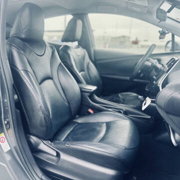 2017 Toyota Prius Two