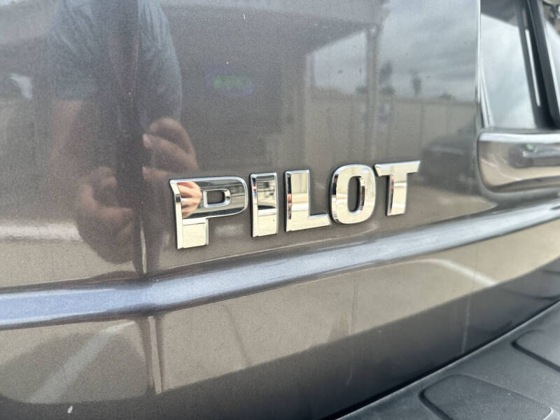 2015 Honda Pilot SE