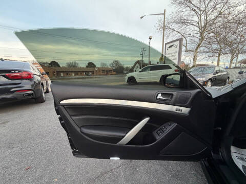 2014 Infiniti Q60 Coupe Sport