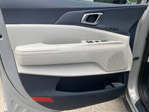 2025 Kia Carnival EX
