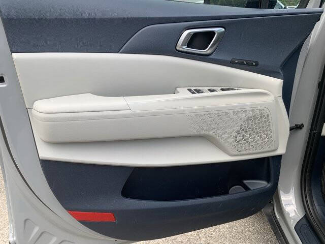 2025 Kia Carnival EX