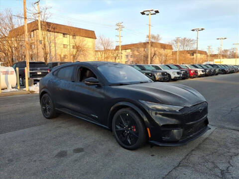 2025 Ford Mustang Mach-E GT