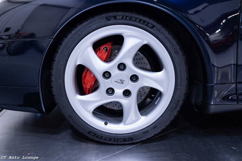 1996 Porsche 911 62