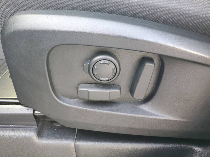 2020 Land Rover Defender 110 X