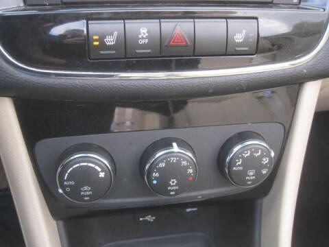 2011 Chrysler 200 Limited