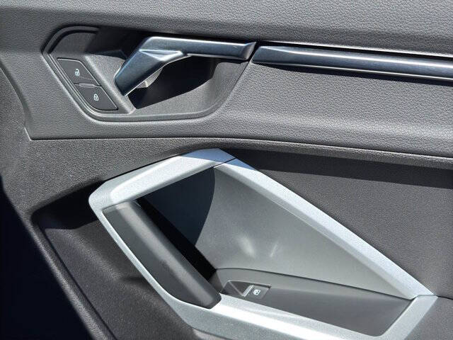 2021 Audi Q3 quattro S line Premium 45 TFSI