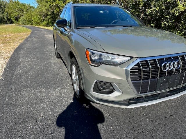 2020 Audi Q3 Premium photo 7