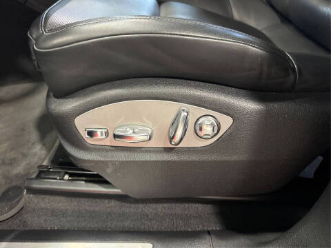 2023 Porsche Macan S