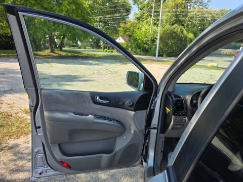 2007 Hyundai Entourage GLS