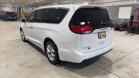 2020 Chrysler Pacifica Touring L 35th Anniversary