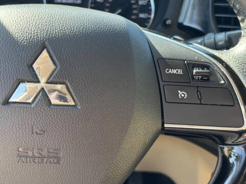2019 Mitsubishi Outlander