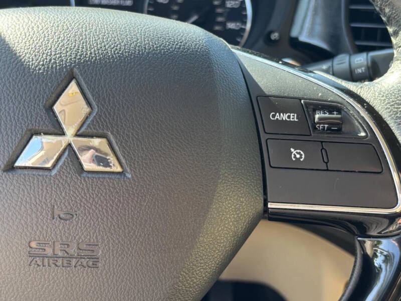 2019 Mitsubishi Outlander